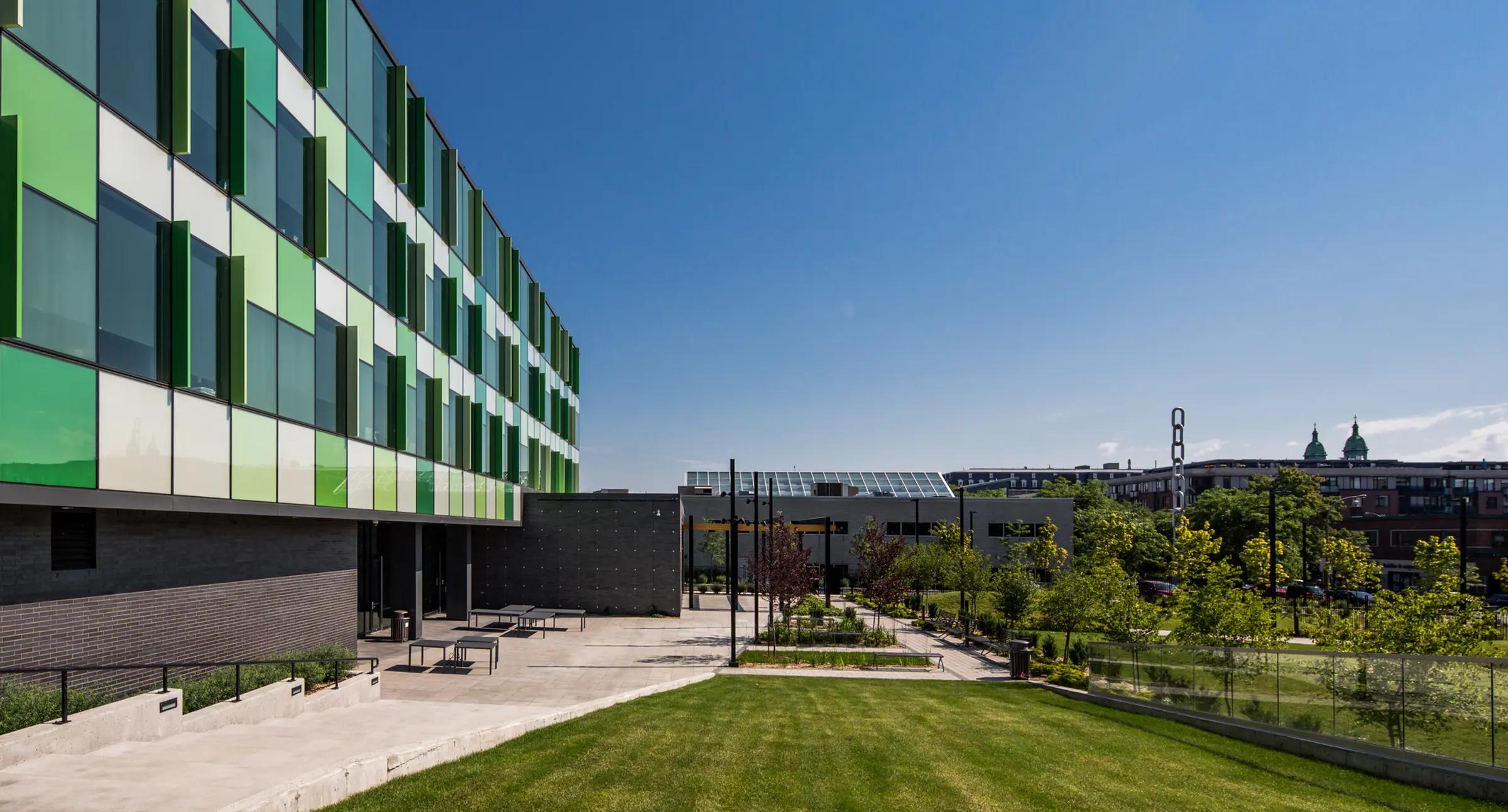 Overview of the outside agora