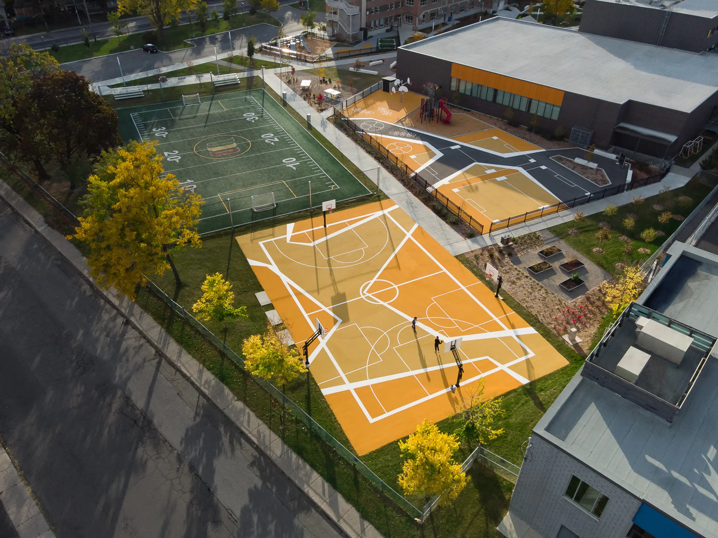 Aerial view of Longueuil’s prestigious Collège Charles-Lemoyne