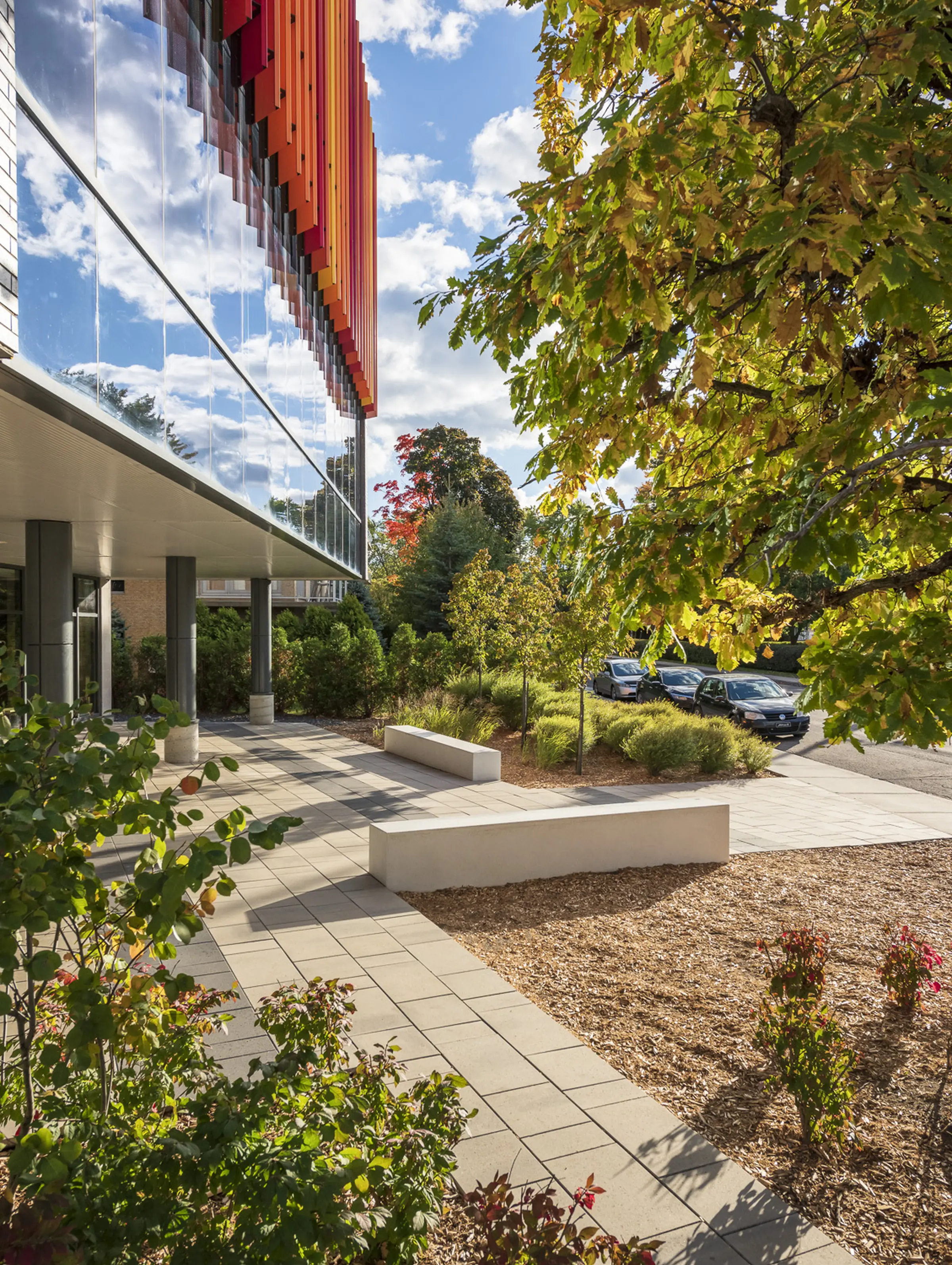 Entrance of Collège Charles-Lemoyne