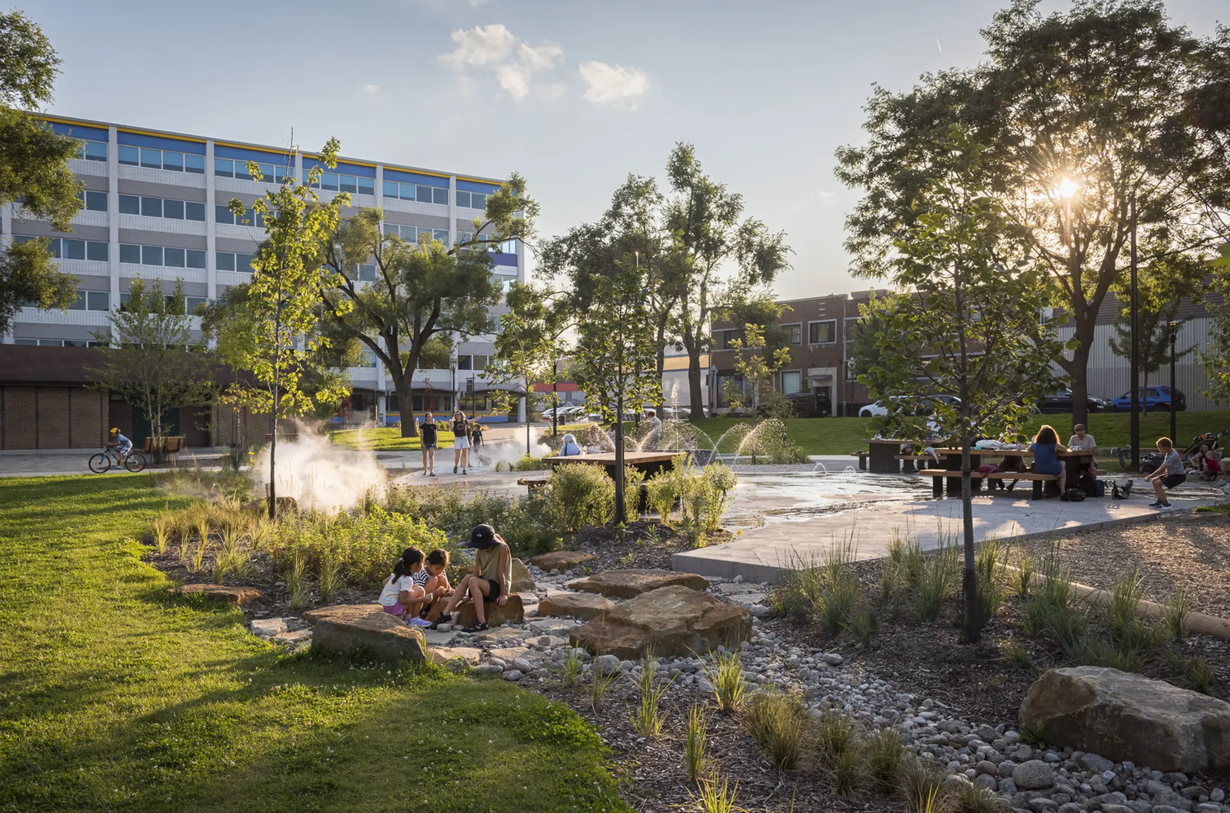 Dry stream bed - Rosemont Park