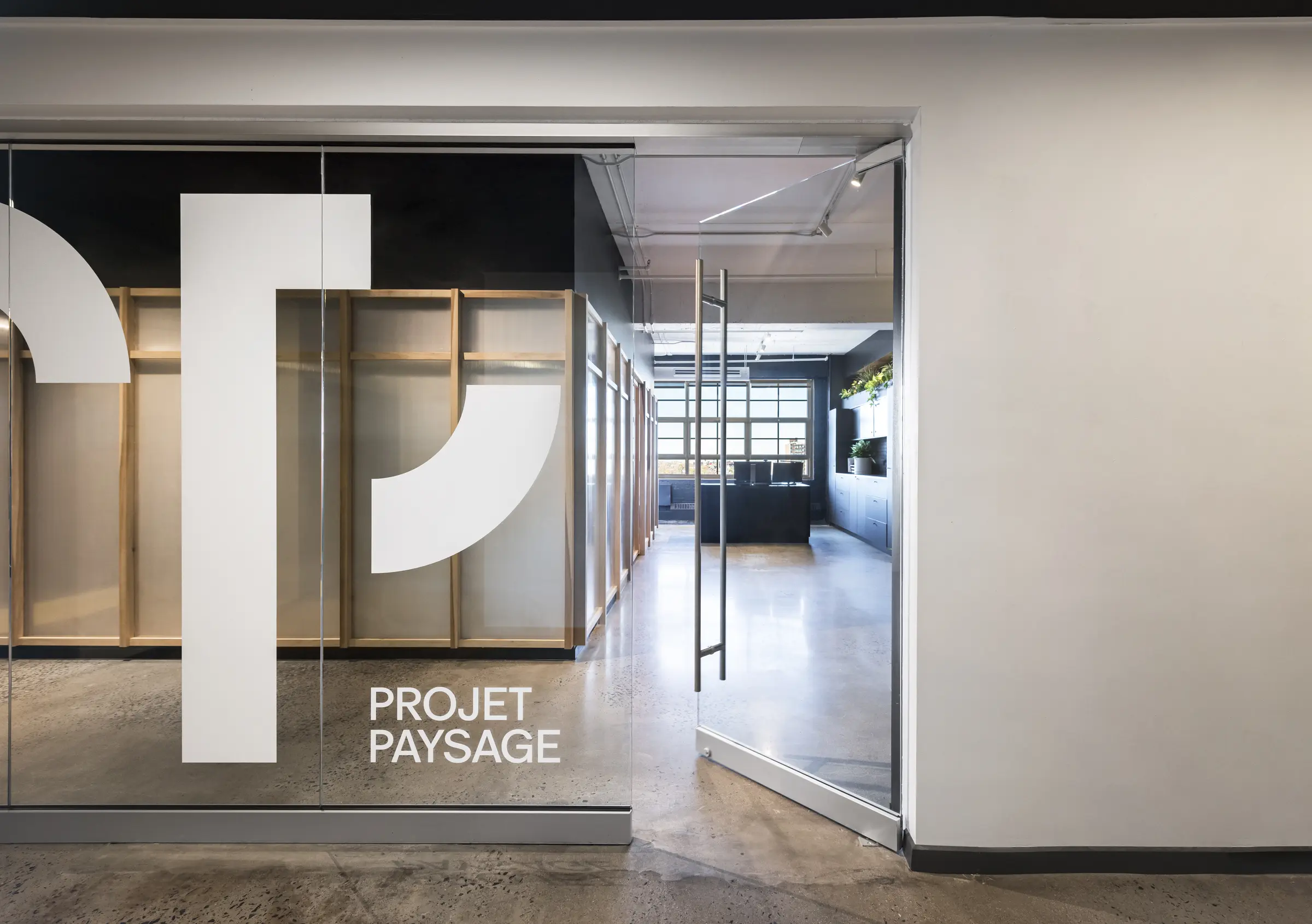 The entrance to our offices located in the Plateau-Mont-Royal neighborhood