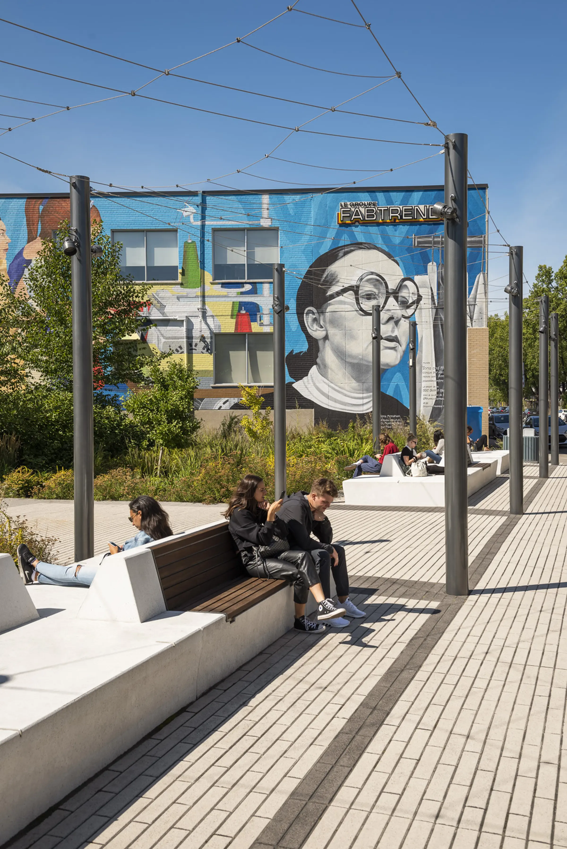 Urban furniture - Place Iona-Monahan